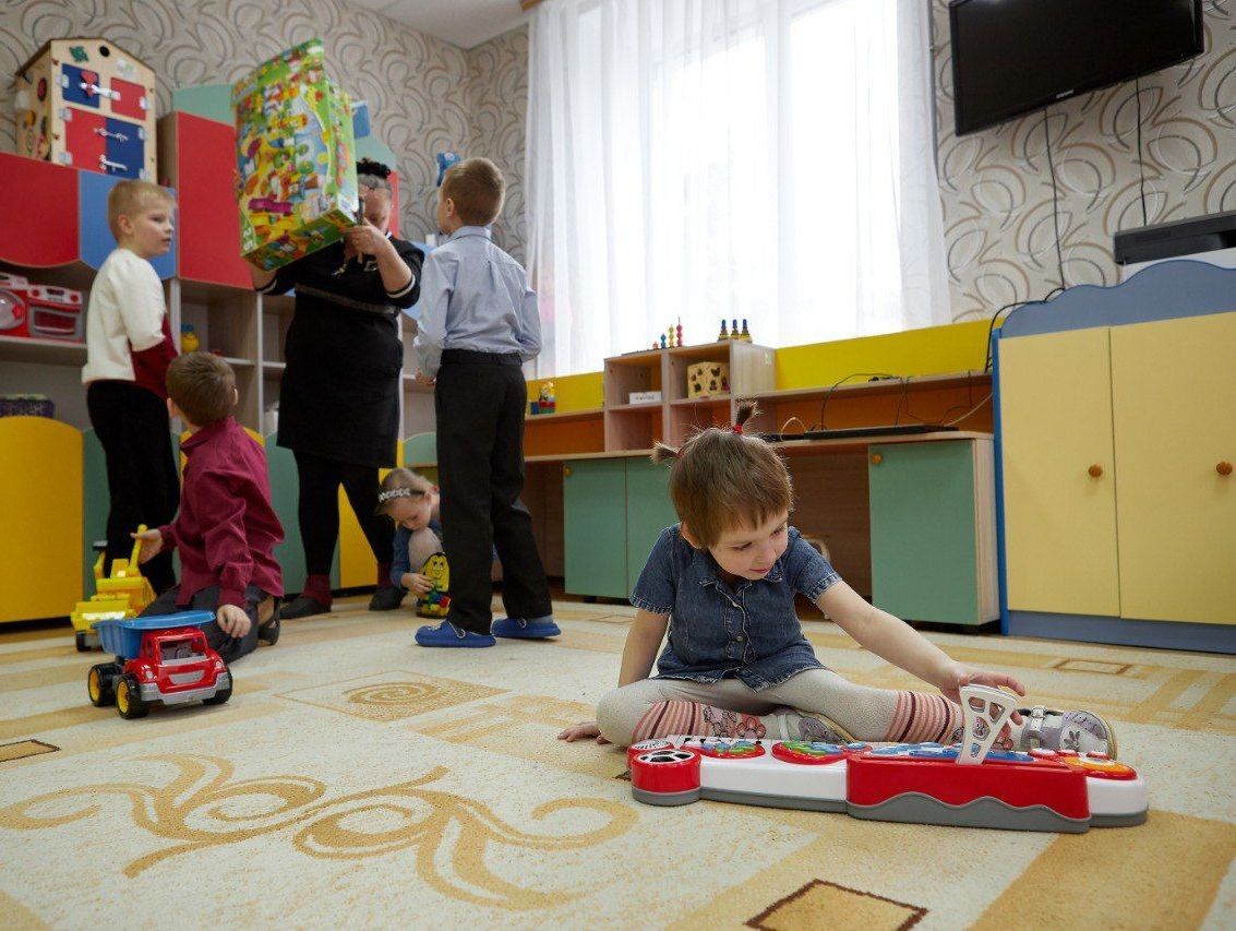 Сегодня председатель комитета социальной защиты города Сергей Брежнев посетил областной социально-реабилитационный центр для несовершеннолетних.