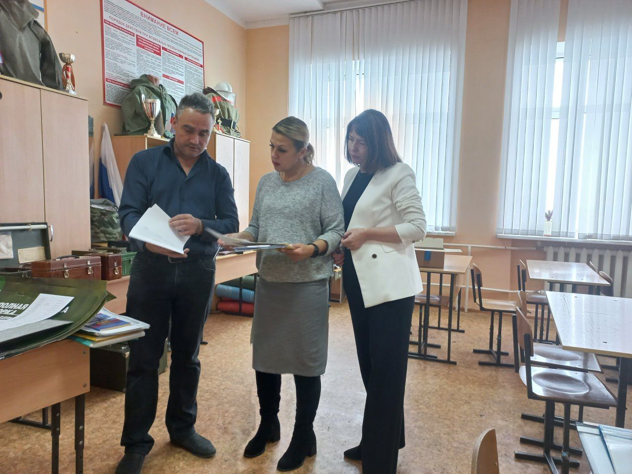 В Курске завершился муниципальный этап областного смотра-конкурса на лучший класс ОБЖ.