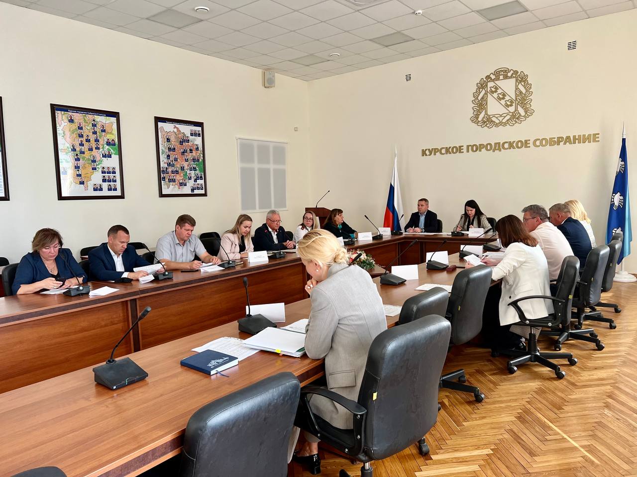 Под руководством заместителя главы администрации города Натальи Пархоменко прошло заседание санитарно-противоэпидемической комиссии.