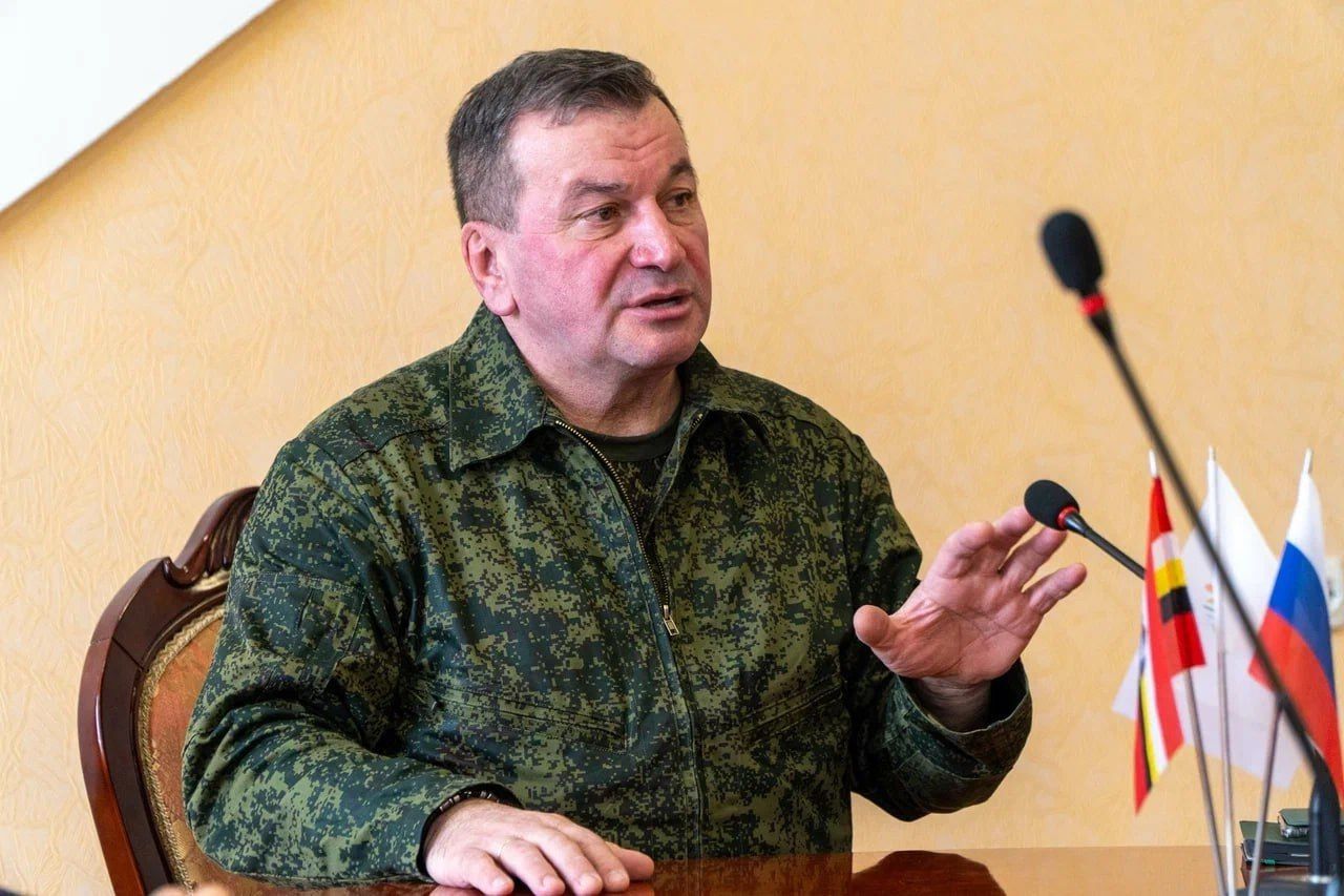 Военный комиссар Железнодорожного округа Курска и Курского района Коба Минашвили встретился со студентами Курского ГАУ.
