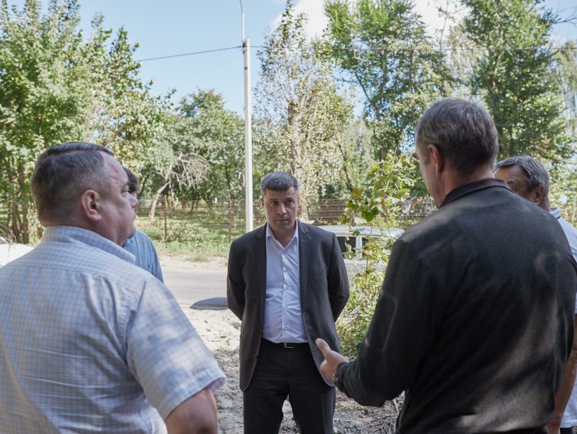 И.о. главы администрации города Николай Цыбин проверил ход строительства водоотводящих систем и сооружений.