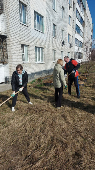 Инспекция гостехнадзора Курской области наводит порядок на улице Республиканской.