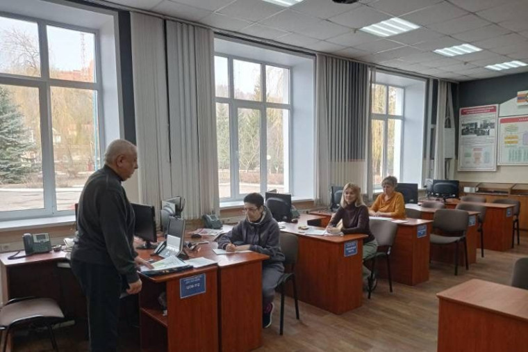 В учебно-методическом центре ГО и ЧС Курской области прошло обучение руководителей и специалистов ЕДДС.