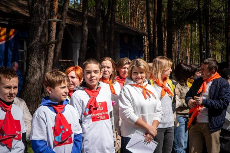 В курском спортивно-оздоровительном центре имени В. Терешковой состоялось открытие городского марафона семейного успеха.